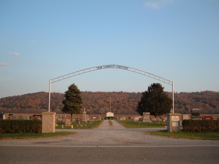 Twin Township Cemetery 